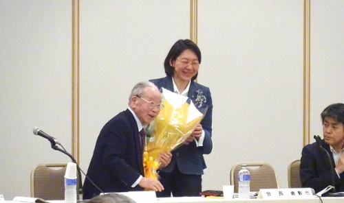 石原信雄会長.JPG