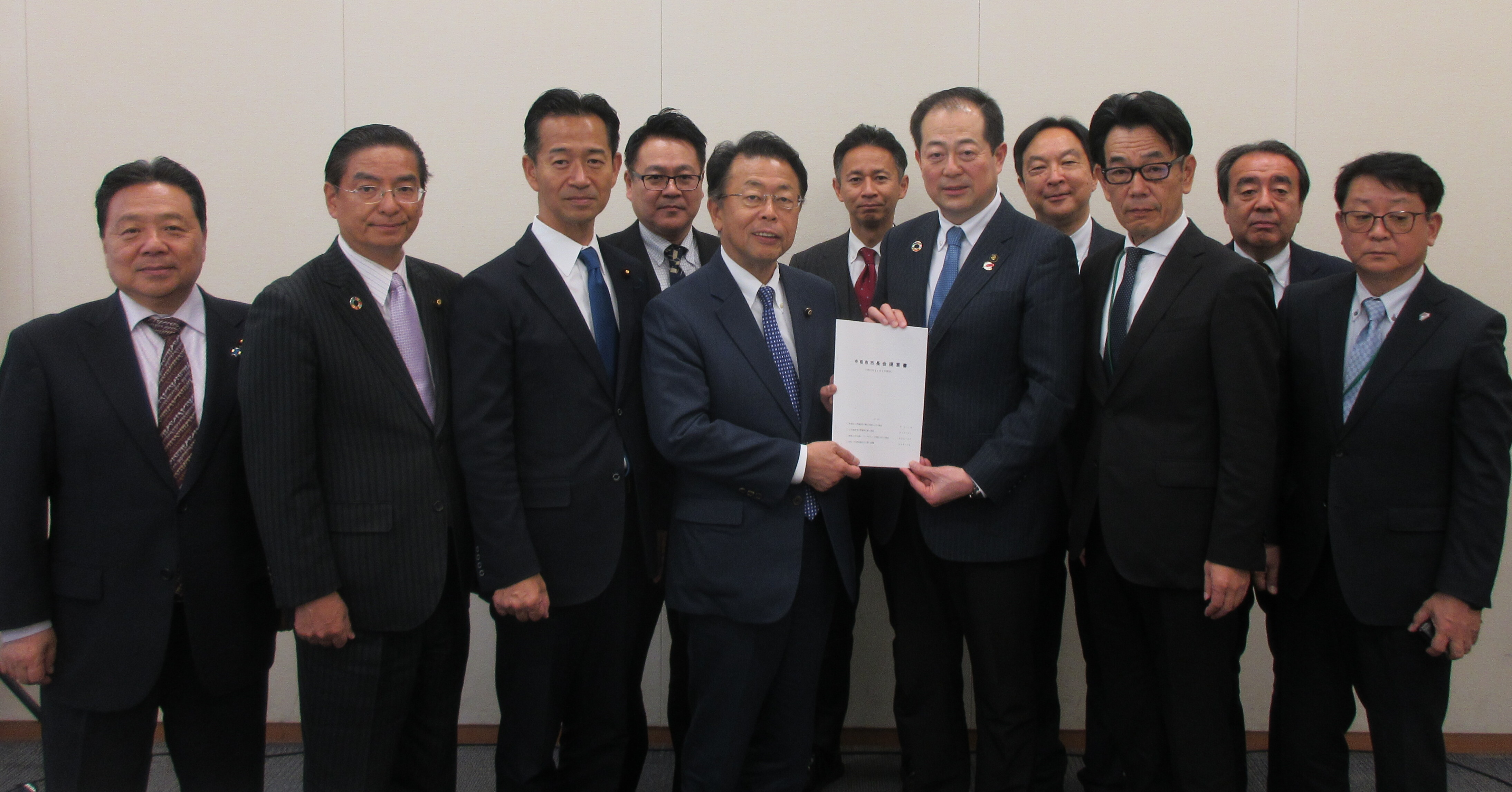 公明党　西田幹事長及び関係議員